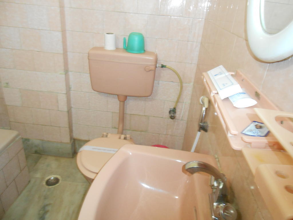 Hotel Blue Moon Gauháti Szoba fotó